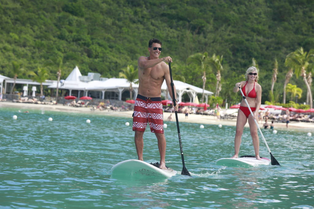 paddle board