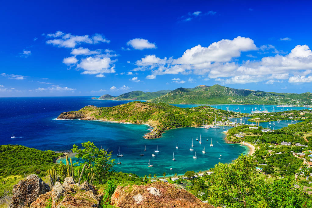 Antigua base.