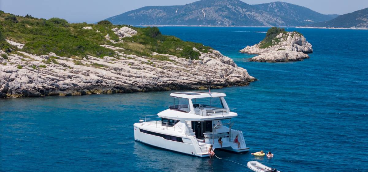 A Better way to Charter: The Advantages of a Crewed Yacht Vacation