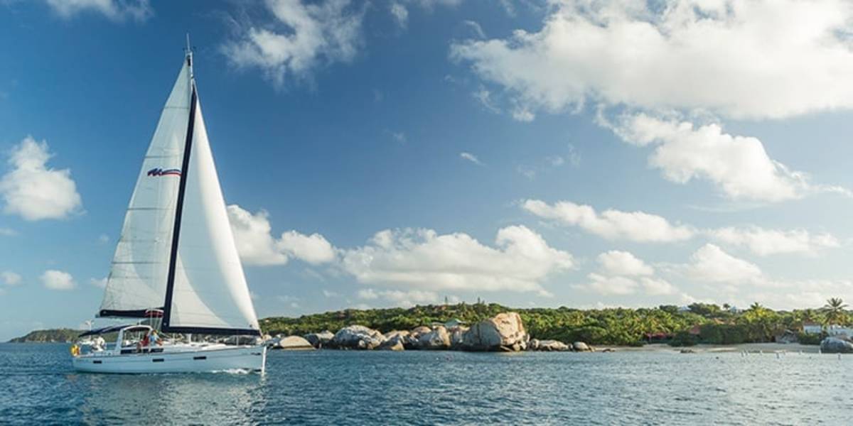 Helpful Tips for Sailing the BVI