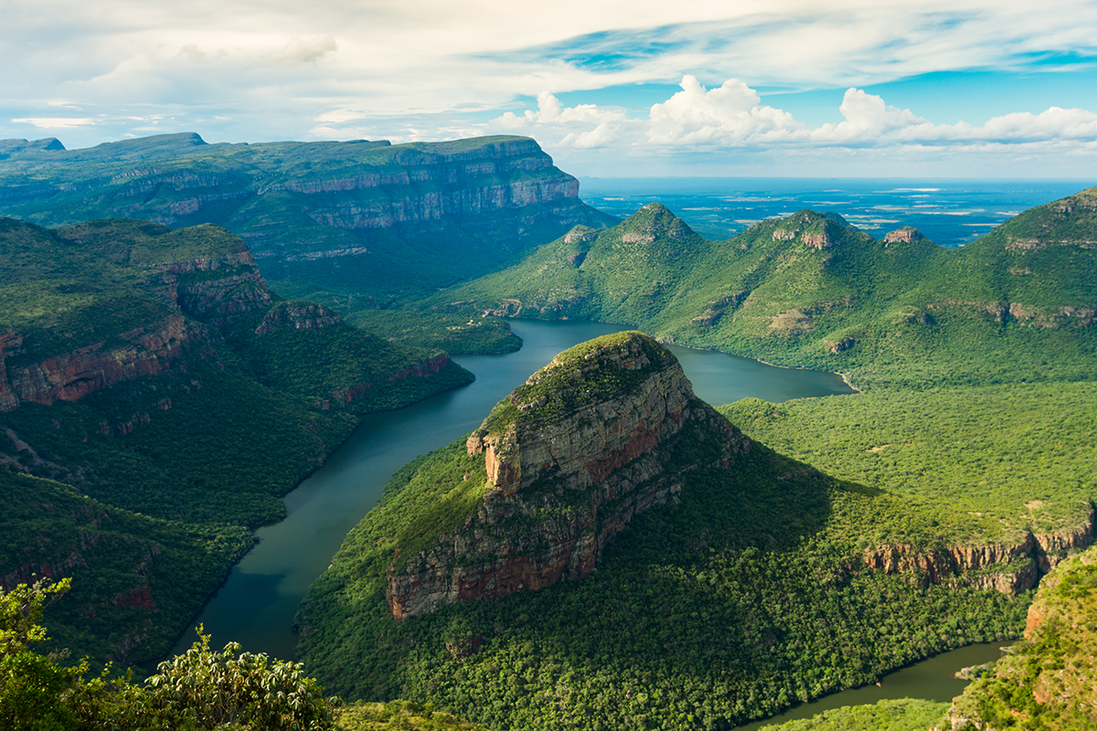 5 Reasons Why South Africa Should Be Your Big 2023 Adventure 