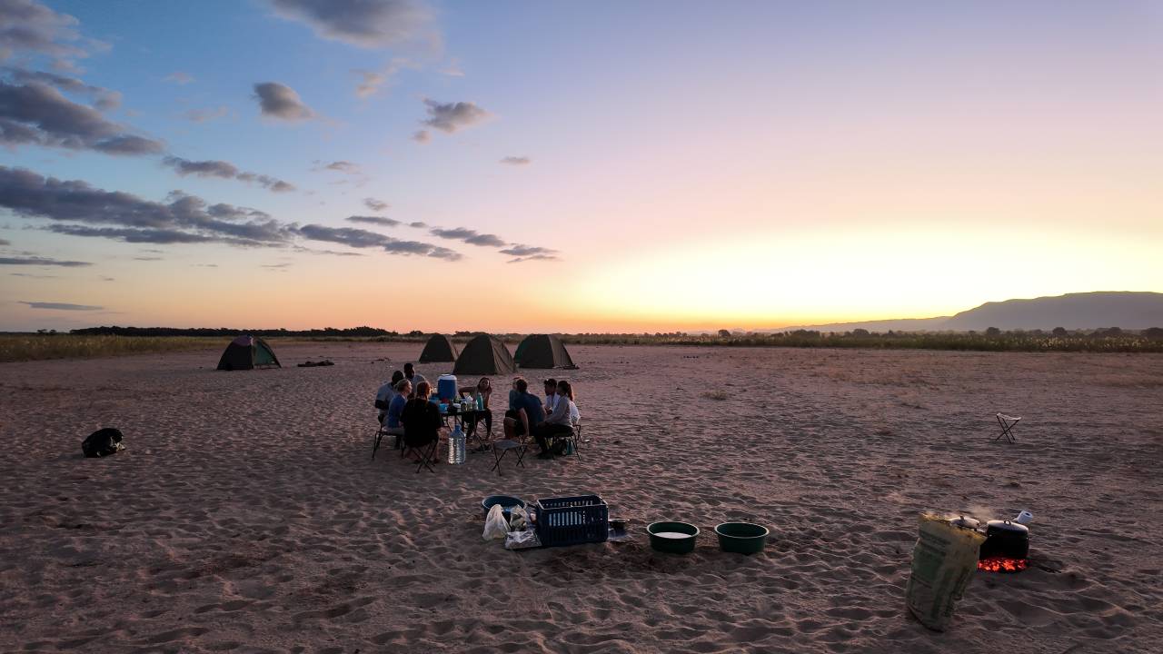 Zambezi Canoe Safari Wild camping