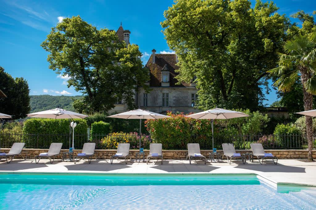 Chateau de Monrecour