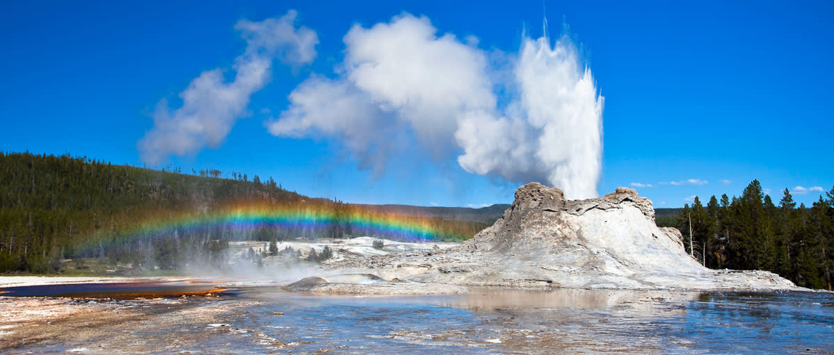 Yellowstone Geyser