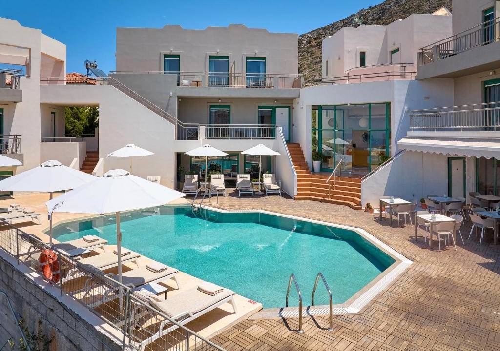 Cycling the Coast of Eastern Crete