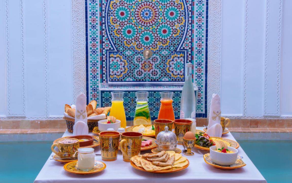 Morocco: Mountains, Desert & Coast