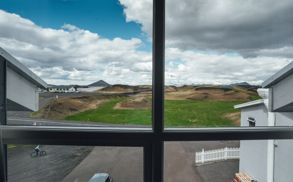 Walking Iceland’s Diamond Circle