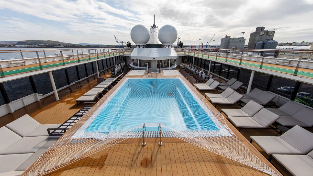 Antarctic Express: Cruise South, Fly North