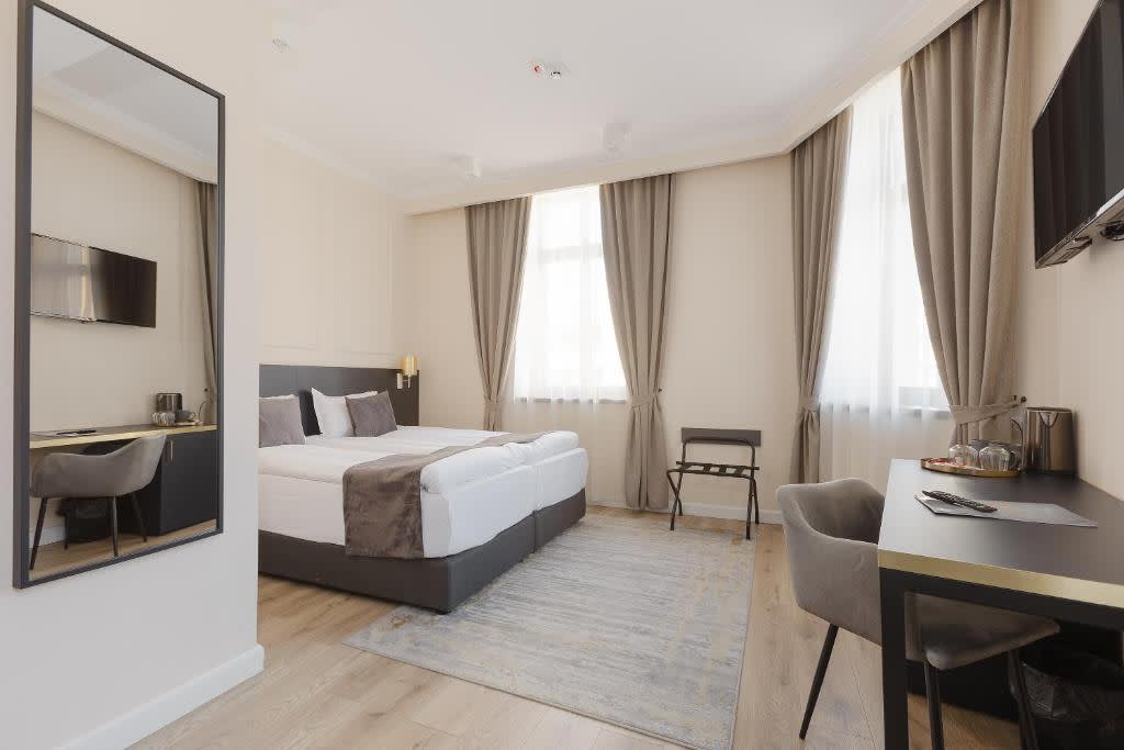 Hotel Atria