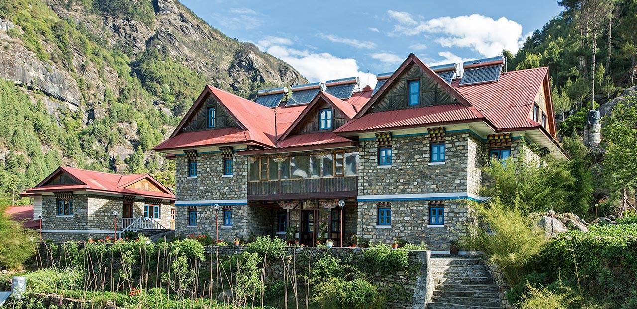 Everest Treks in Comfort