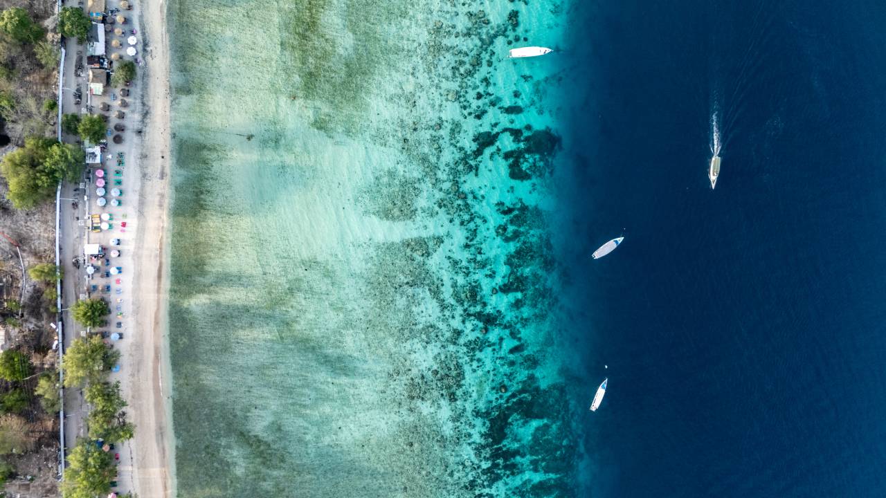 Cycling Indonesia’s Islands