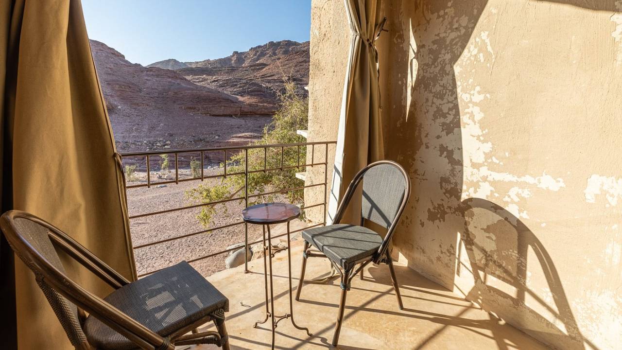 Signature Jordan | Stars and Desert Sands