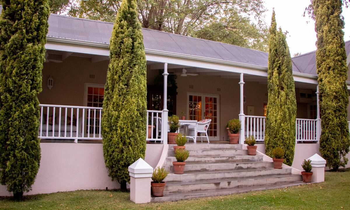 Signature South Africa | Wild Coasts & Winelands