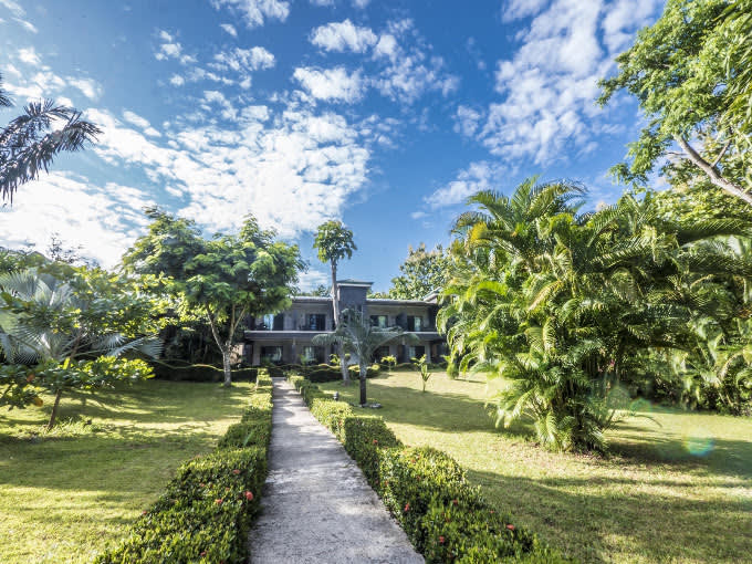 Leyenda Hotel