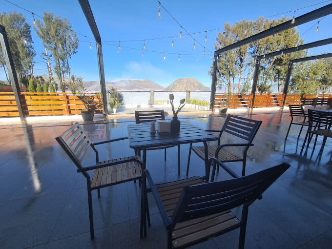 Lava View Lodge Hotel