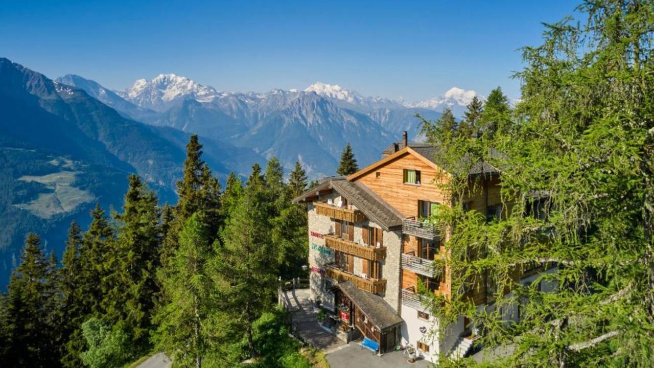 Discover Switzerland by Rail