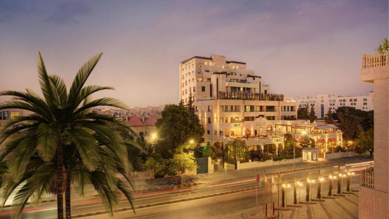 Signature Jordan | Stars and Desert Sands