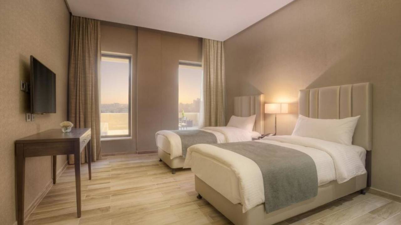 Signature Jordan | Stars and Desert Sands