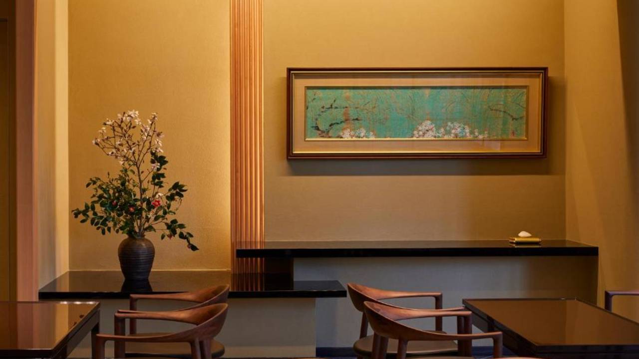 Signature Japan | Through Temples & Time