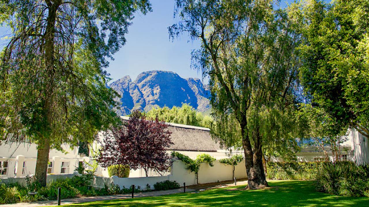 Signature South Africa | Wild Coasts & Winelands