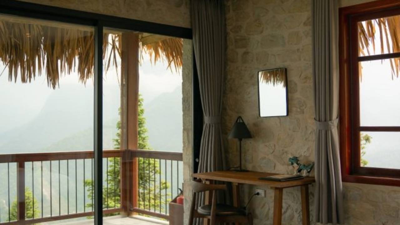 Signature Vietnam | In Fabric & Folklore