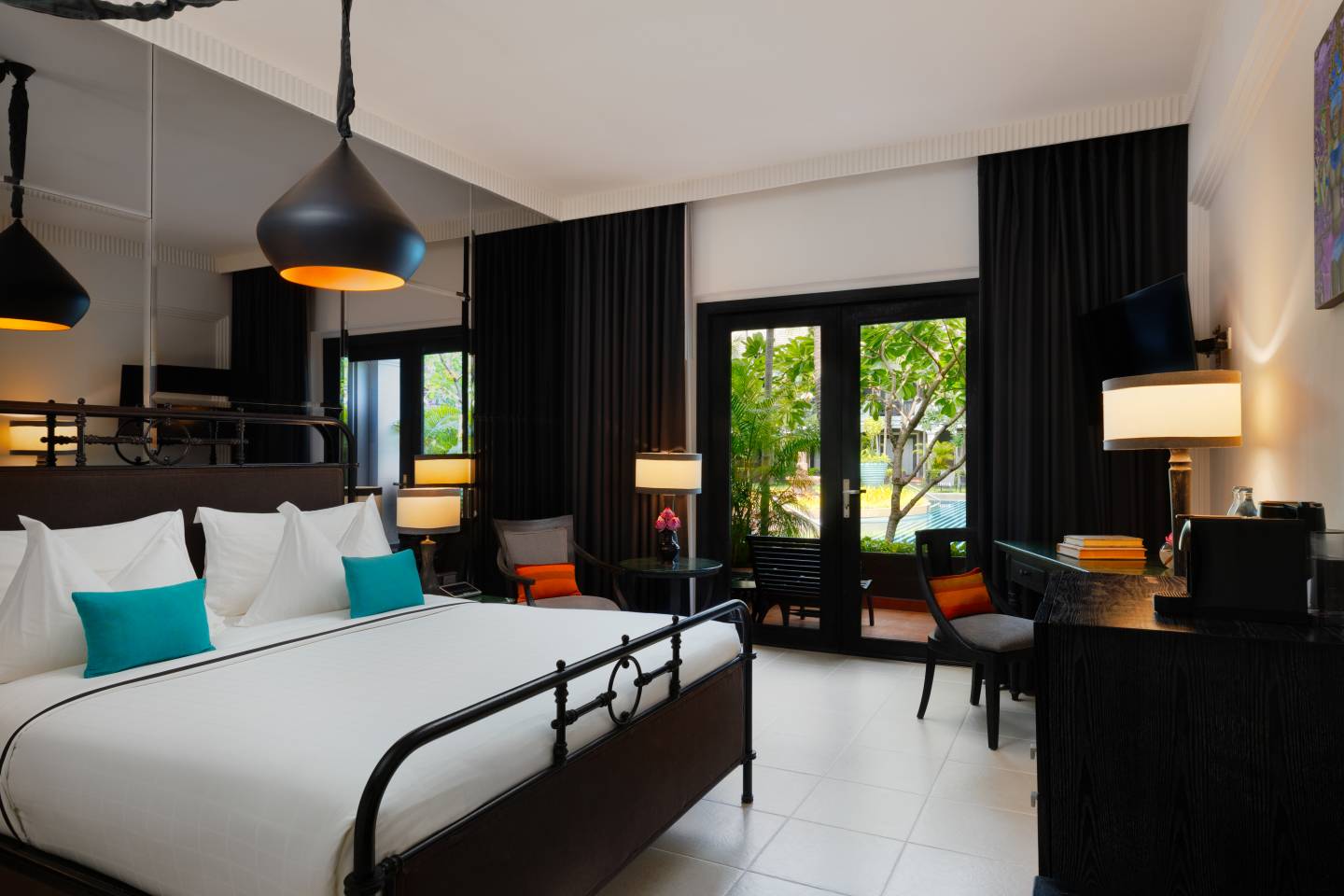 Around the World: A Luxury Tour By Private Jet – October 25, 2027