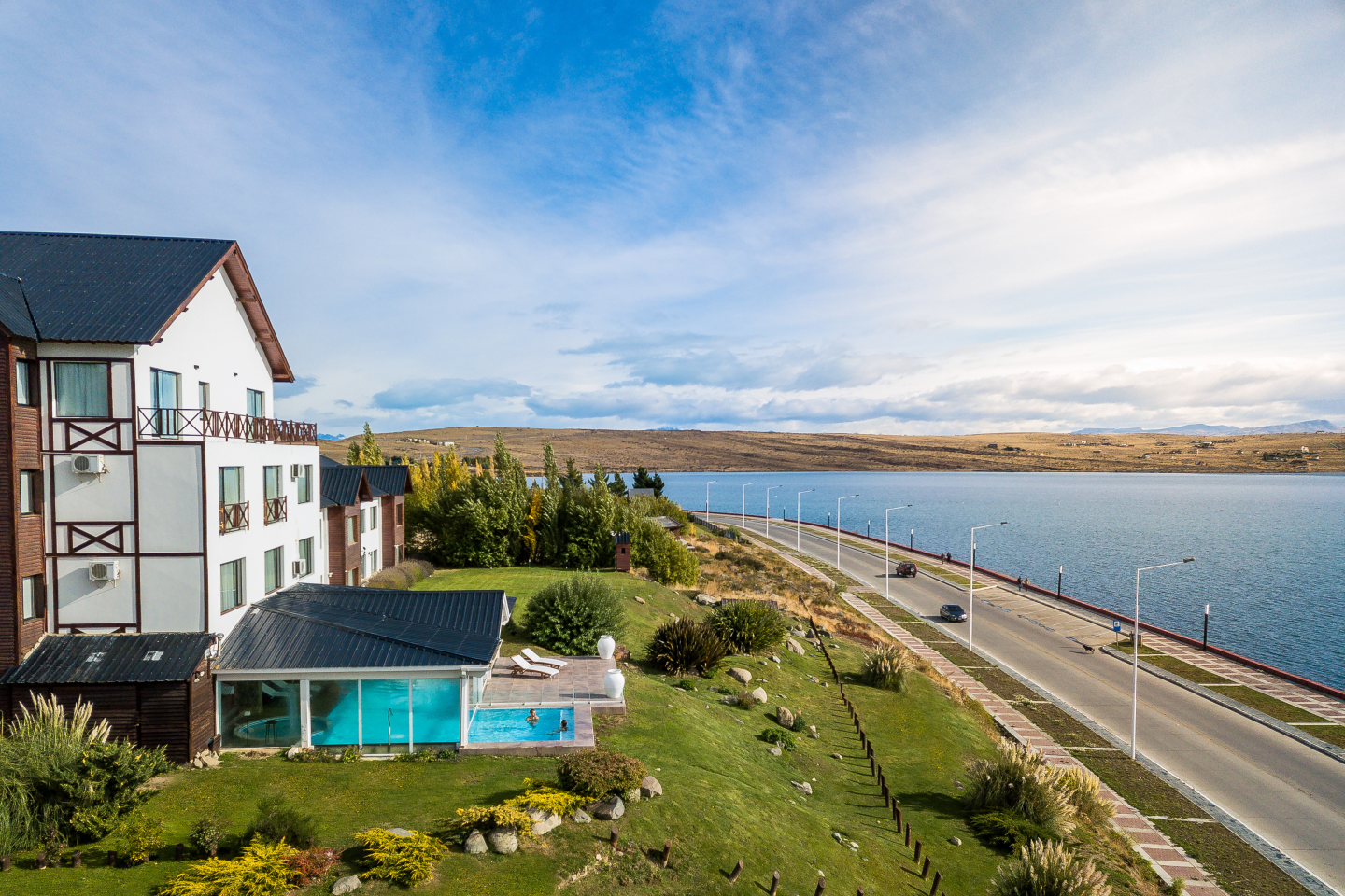 Exelena Hotel, Argentina