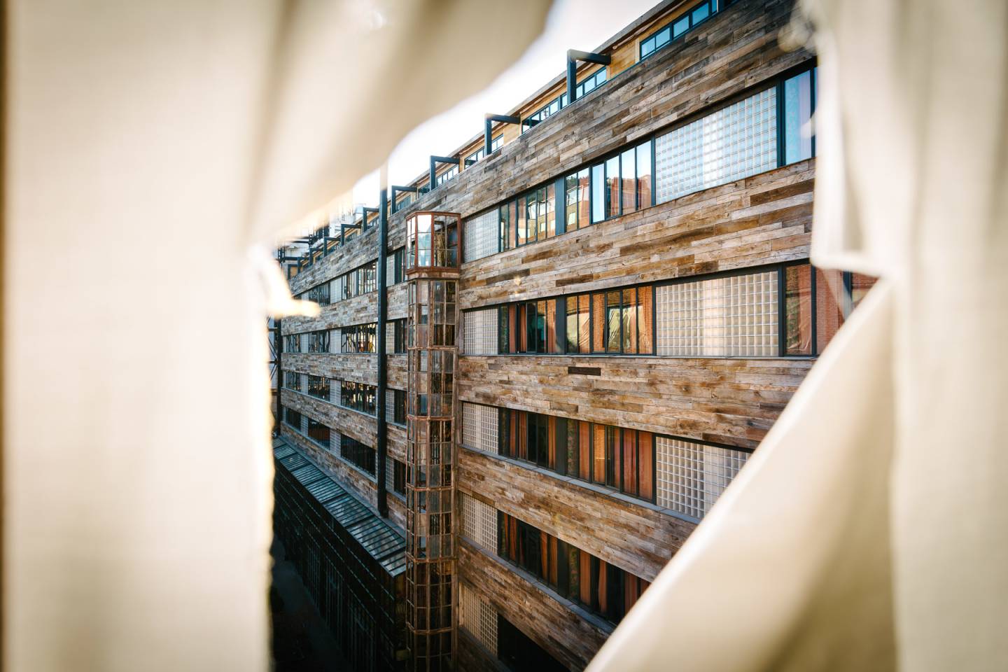 Rooms Hotel