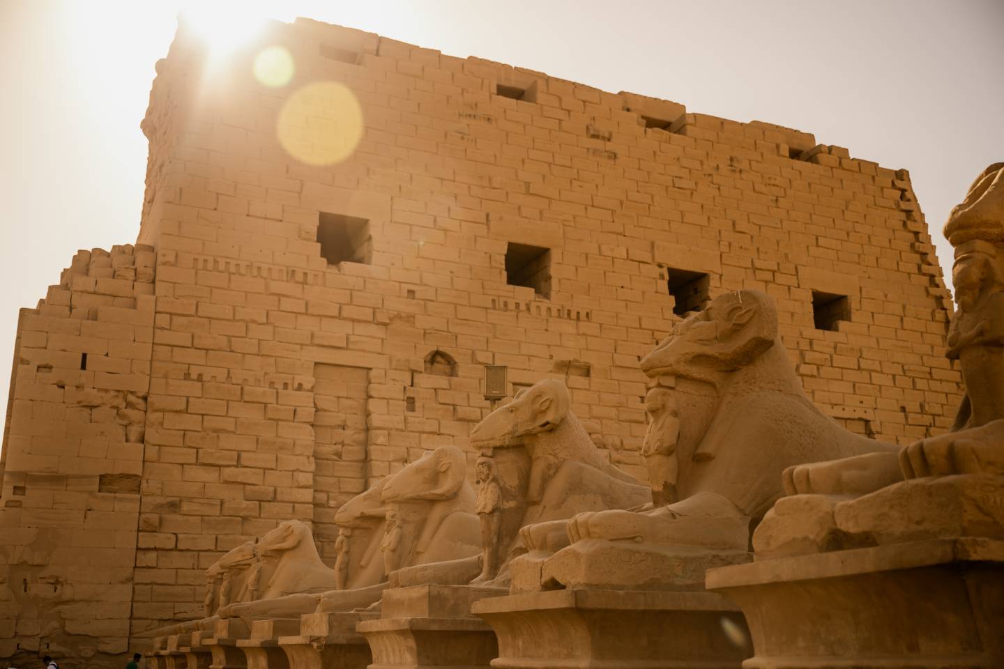 Around the World: A Luxury Tour By Private Jet – October 25, 2027