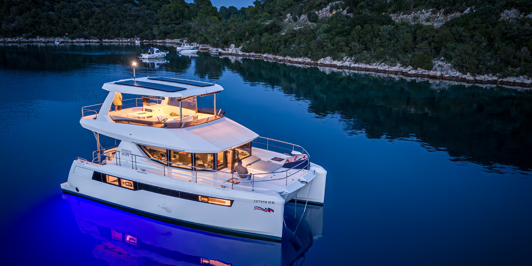 Moorings 403PC