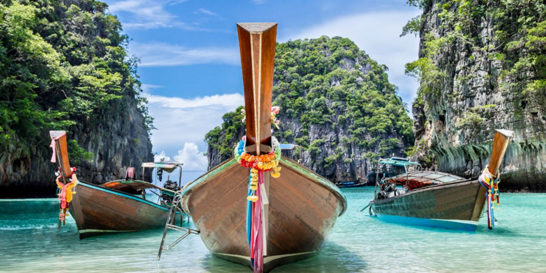 best sailing destinations by month