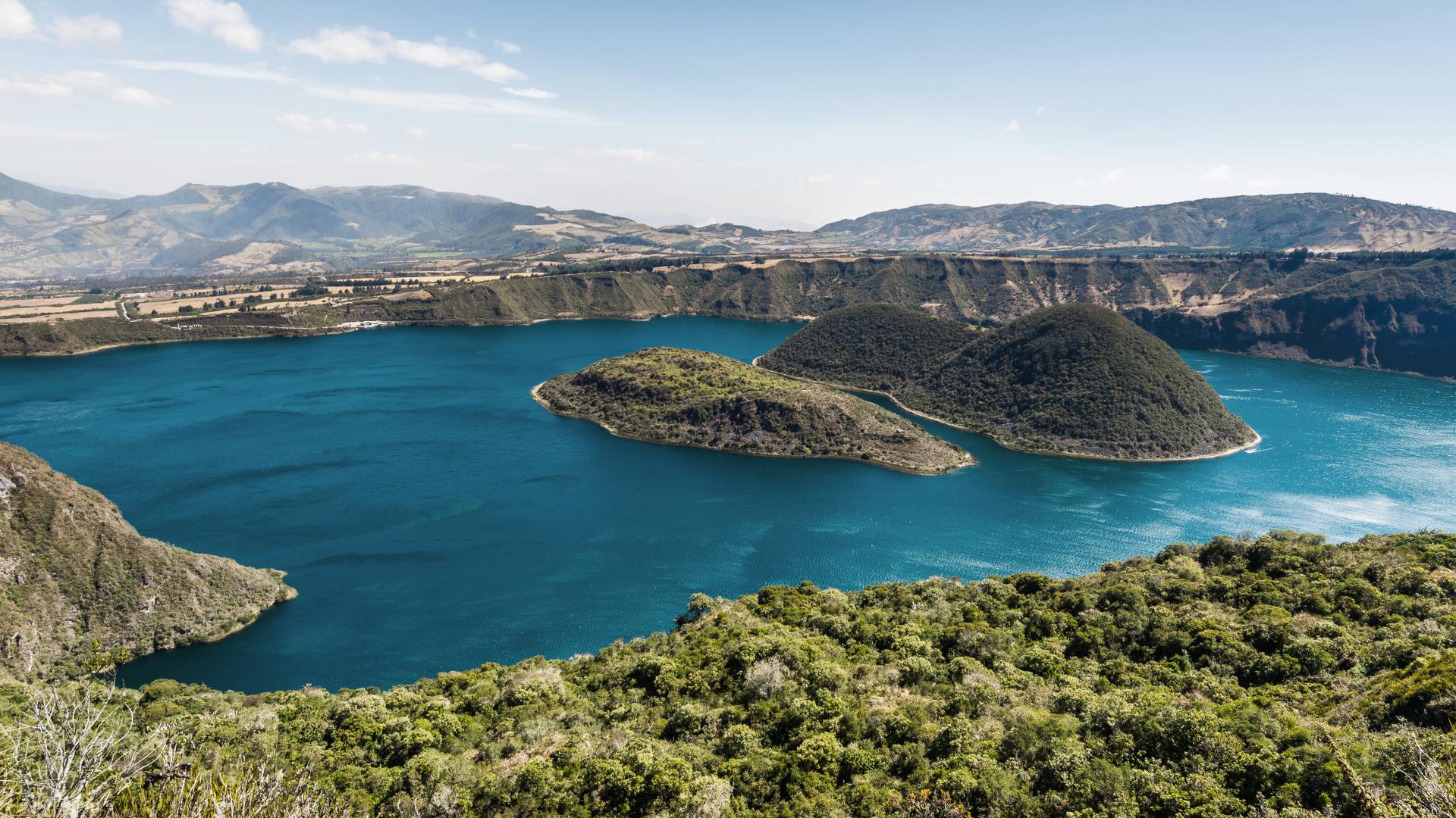 Cuicocha crater lake, Reserve Cotacachi-Cayapas, Ecuador, South America