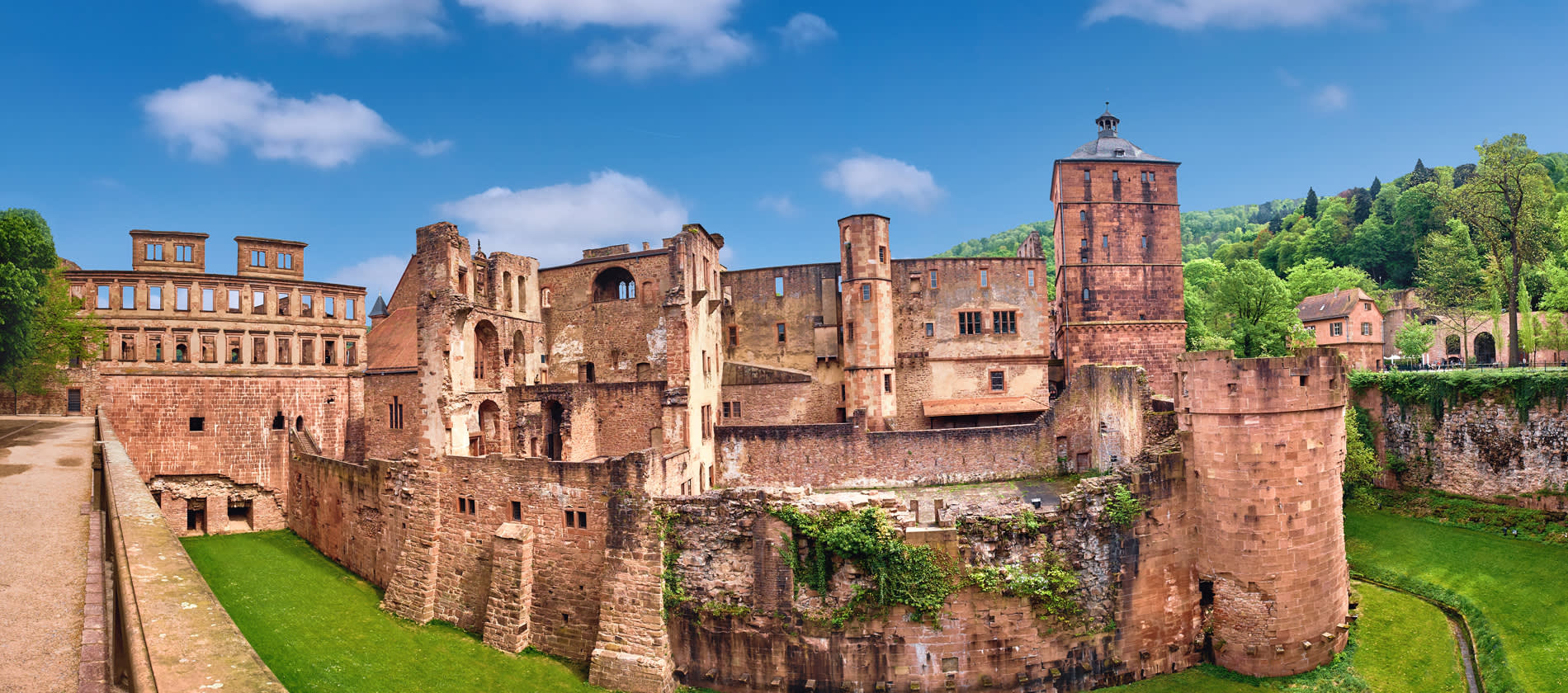Ruins-of-Heidelberg-Castle-Heidelberger-Schloss-Germany-Europe