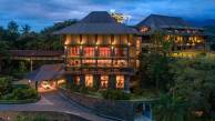 Earl’s Regency Hotel