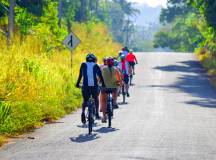 Cycle the Back Roads of Sri Lanka