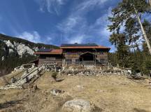 Transylvania Winter Walk & Snowshoe