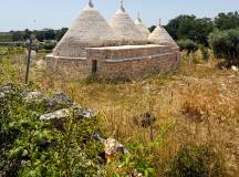 Walking in Puglia & Matera