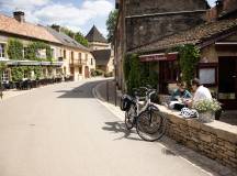 Dordogne Valleys and Villages Cycling