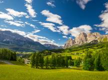 Classic Dolomites – Premium Adventure
