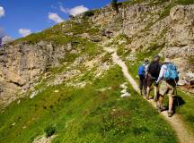 Classic Dolomites – Premium Adventure