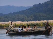 Barahi Jungle Lodge Rapti River Boat Safari