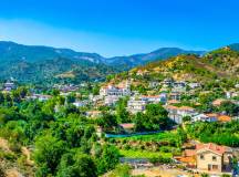 kakopetria_village_shutterstock_1279006210