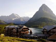 Yellowstone Walks & Wildlife