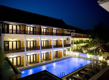 Discover Laos in Comfort