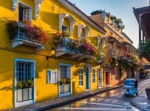 Essential Colombia