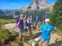 Classic Dolomites Hikes – Premium Adventure