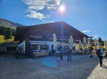 Classic Dolomites Hikes – Premium Adventure