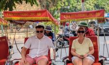 Enchanting Travels, Hayes&Jarvis