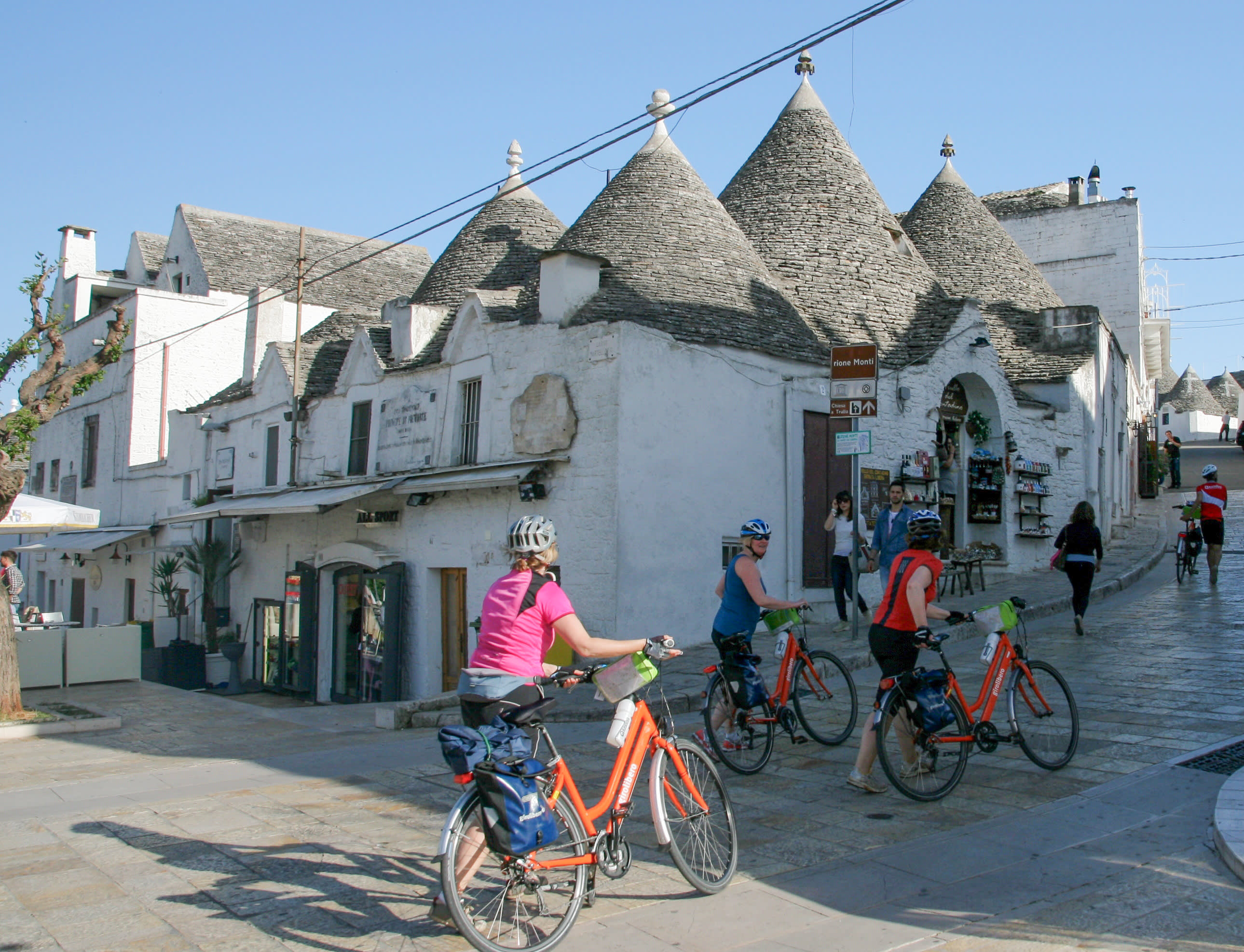 Crossing Alberobello