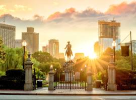 George Washington Monument in Boston
